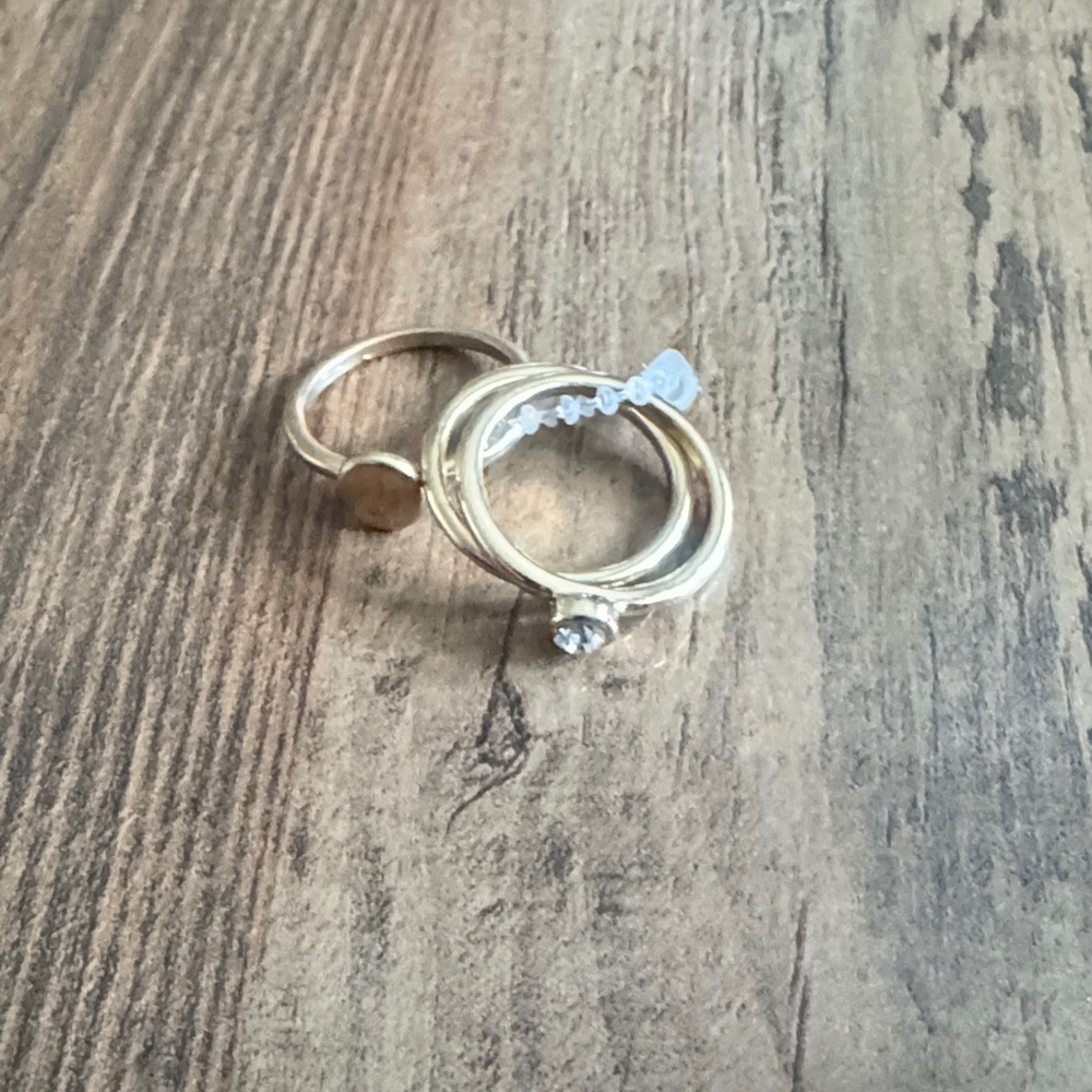 Bansri Elegant Gold Ring with Crystal Accent Rings Size 7 3piece